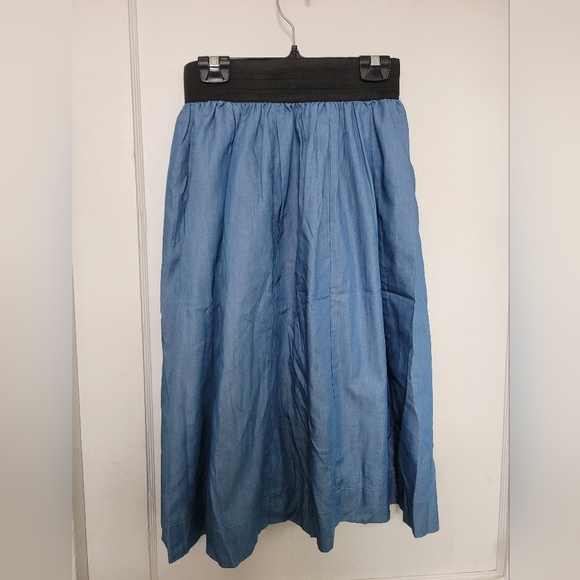 Light cotton jeans a line skirt - Picture 2 of 5